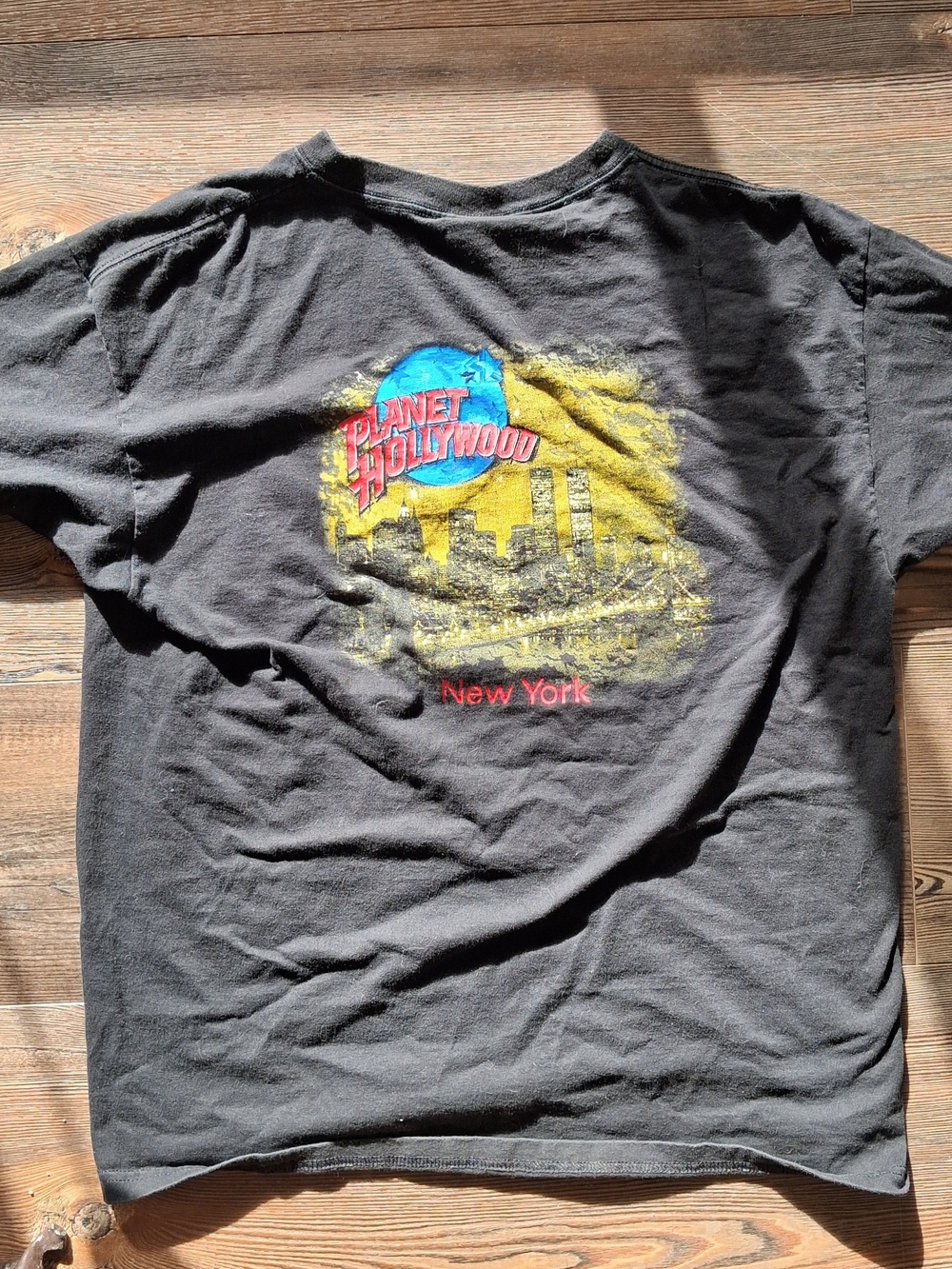 Vintage 90s Men's Planet HollywoodNew York Black Graphic Tee